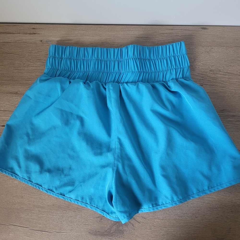 Pink Lily Blue high waisted Errands to Run Athletic shorts size Medium